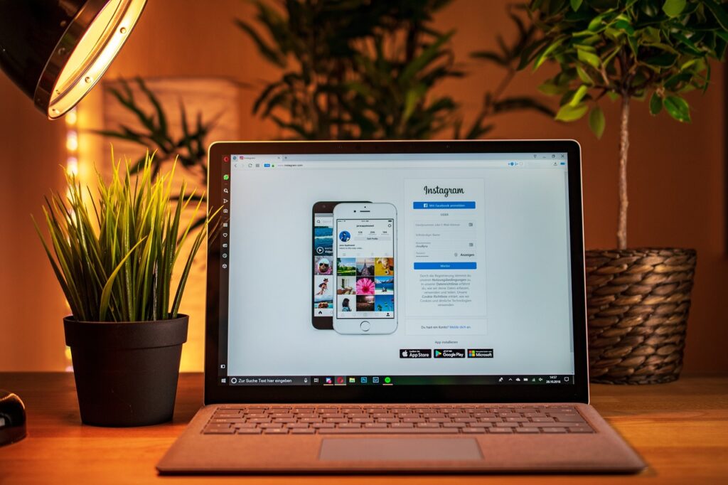 social media growth hacks
